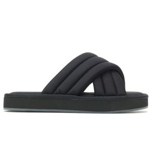 Hush Puppies Sunshine Slide Size 7 black new in box never worn